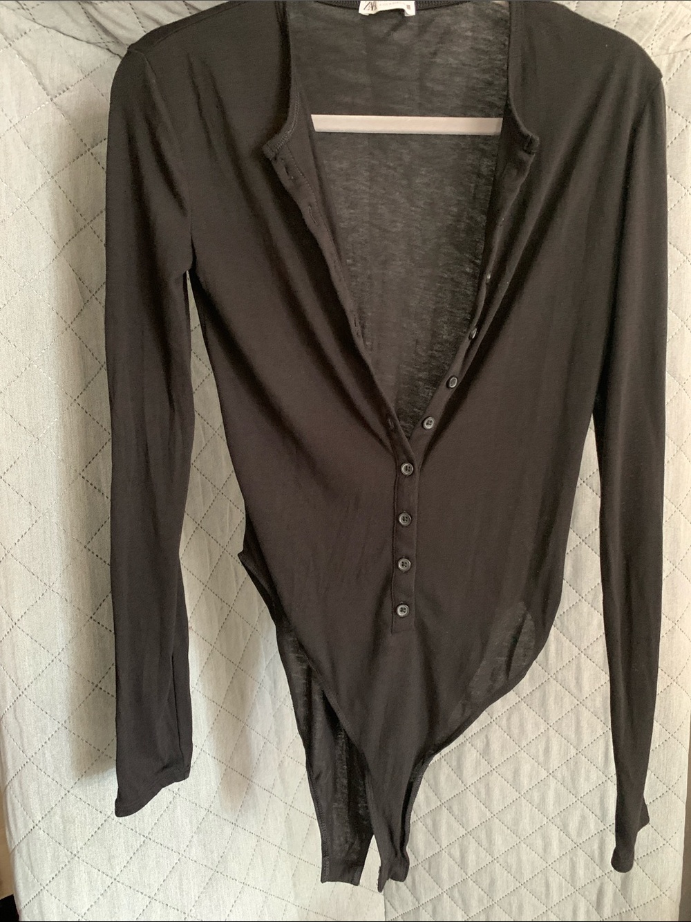 #530 Zara Black Long-Sleeve Button-Front Bodysuit (M)